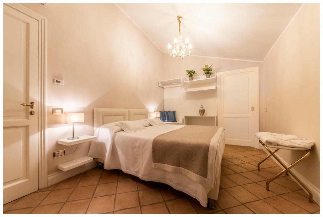 Boutique - Lodge & Suites Crotone Luaran gambar